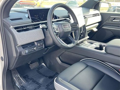 New 2026 GMC Sierra EV Elevation image 8