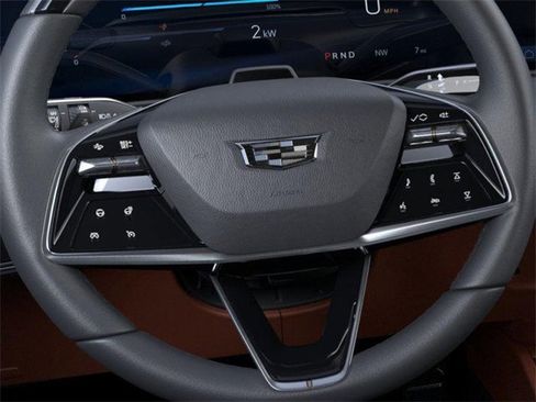 New 2025 Cadillac Optiq Luxury 2 image 19