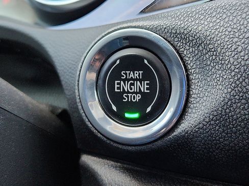 Used 2023 Buick Encore GX Essence w/ Experience Buick Package image 9