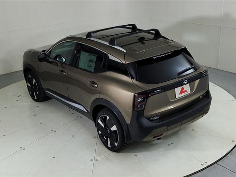 New 2026 Nissan Kicks SR w/ Illumination Package image 40