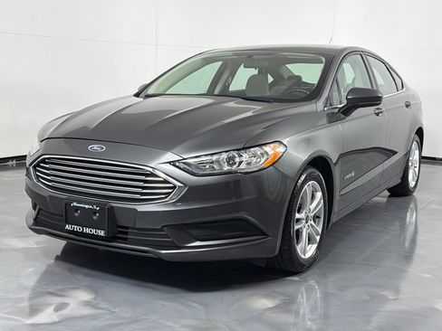Used 2018 Ford Fusion S FWD image 10