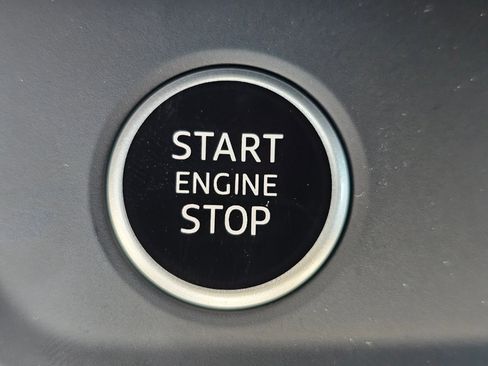 New 2025 Audi Q3 2.0T Premium image 20