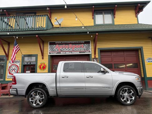 Used 2022 RAM 1500 Limited image 2