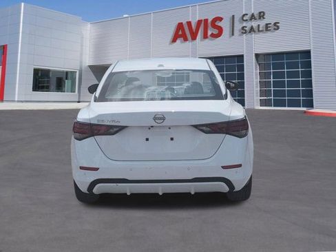 Used 2025 Nissan Sentra SV FWD image 7