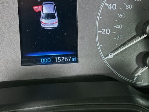 Used 2025 Toyota Corolla LE FWD image 18