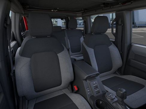 New 2025 Ford Bronco Big Bend image 10
