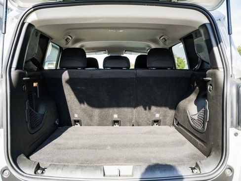 Used 2020 Jeep Renegade Latitude w/ UConnect 8.4 Nav Group image 18