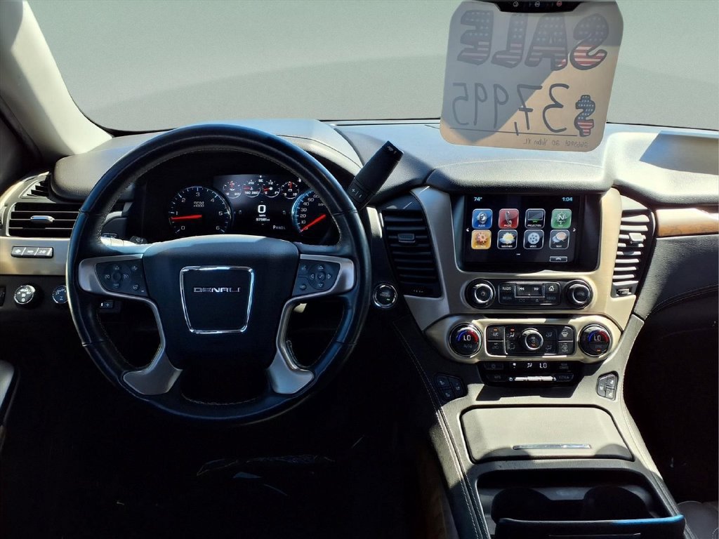 Certified 2020 GMC Yukon XL Denali w/ Denali Ultimate Package AWD/4WD image 16