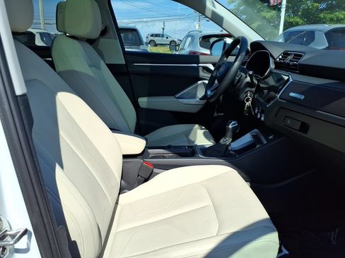 Used 2022 Audi Q3 2.0T Premium Plus w/ Premium Plus Package AWD/4WD image 9