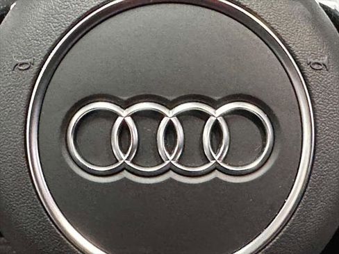 Used 2022 Audi A4 2.0T Premium w/ Convenience Package AWD/4WD image 24