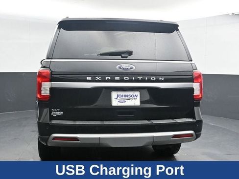 Used 2022 Ford Expedition XLT image 10