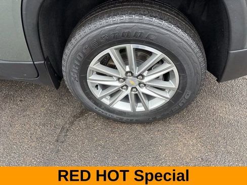 Used 2022 Chevrolet Traverse LT w/ LPO, Floor Liner Package AWD/4WD image 47