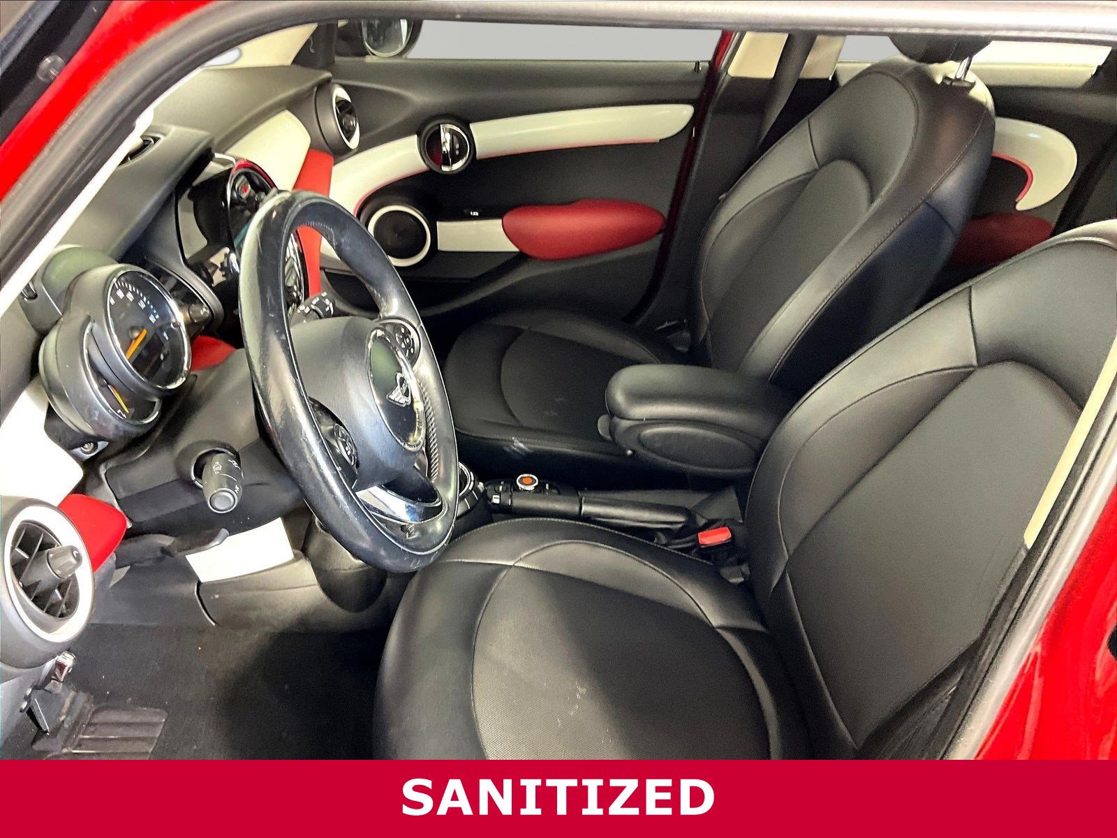 Used 2016 MINI Cooper 4-Door Hardtop FWD image 18