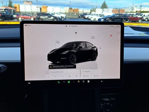 Used 2023 Tesla Model Y Long Range image 23