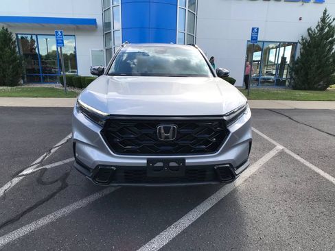 Used 2024 Honda CR-V Sport image 2