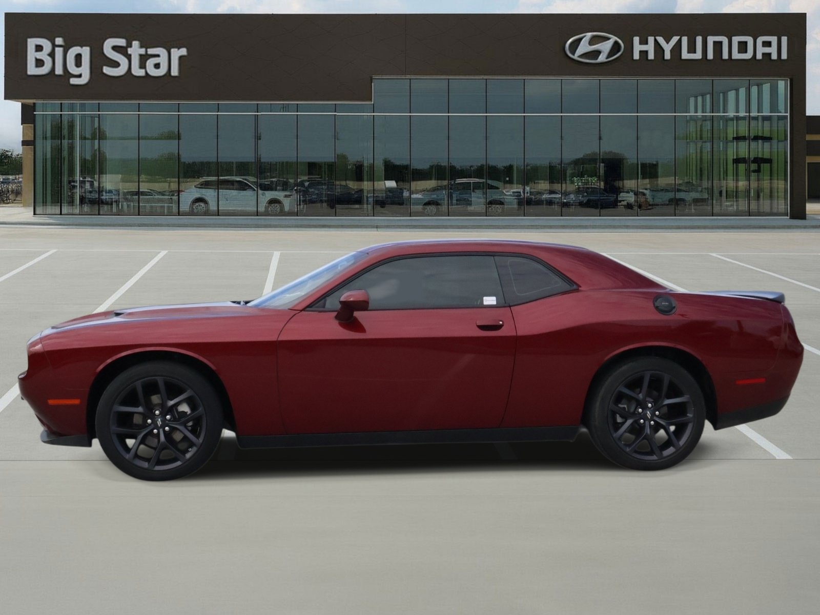 Used 2023 Dodge Challenger SXT w/ Blacktop Package RWD image 2