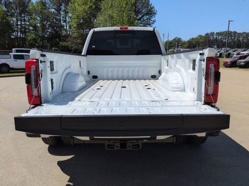 New 2026 Ford F350 4x4 Crew Cab DRW Super Duty image 13