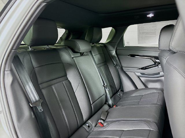 Used 2026 Land Rover Range Rover Evoque S AWD/4WD image 24