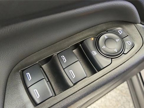 Used 2024 Chevrolet Equinox LT w/ LPO, Floor Liner Package AWD/4WD image 30