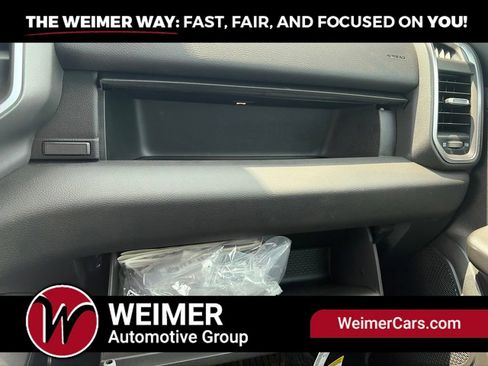 Used 2025 RAM 1500 Big Horn AWD/4WD image 28