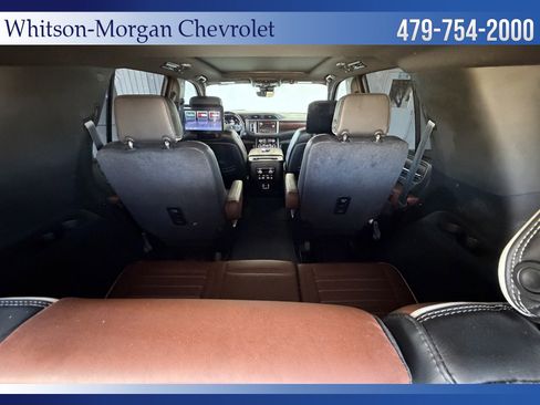 Used 2024 GMC Yukon Denali Ultimate image 41