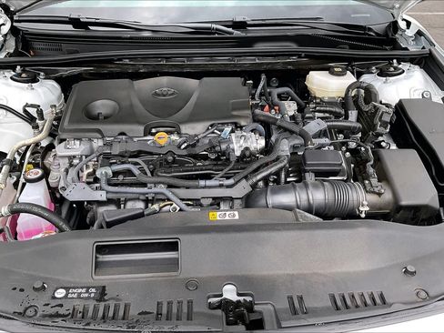 Used 2026 Toyota Camry SE w/ Convenience Package FWD image 31