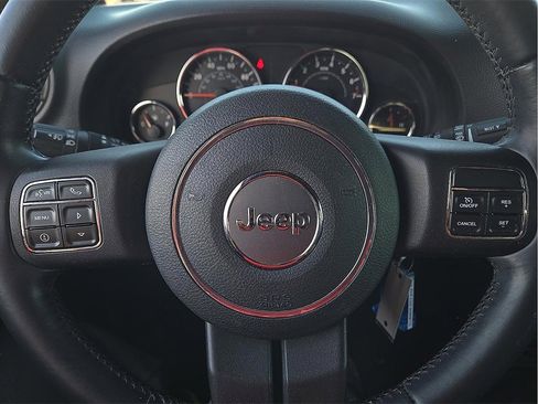 Used 2012 Jeep Wrangler Sport image 19