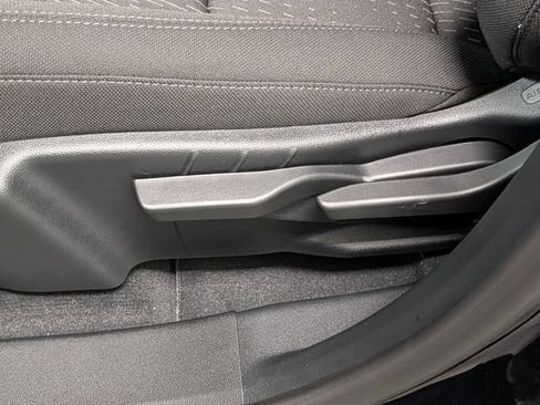New 2026 Chevrolet Equinox LT AWD/4WD image 11