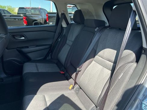 Used 2024 Nissan Rogue SV FWD image 36