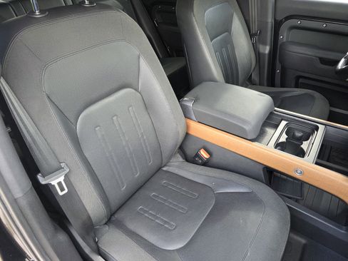 Used 2020 Land Rover Defender 110 S AWD/4WD image 26
