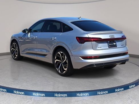 Used 2023 Audi e-tron Premium Plus w/ Premium Plus Package AWD/4WD image 8