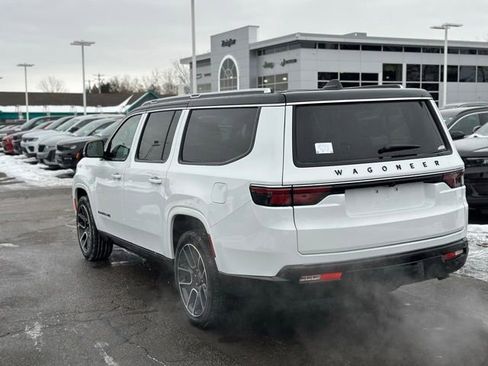 New 2025 Jeep Wagoneer L Series III w/ Quick Order Package 25C Super image 9