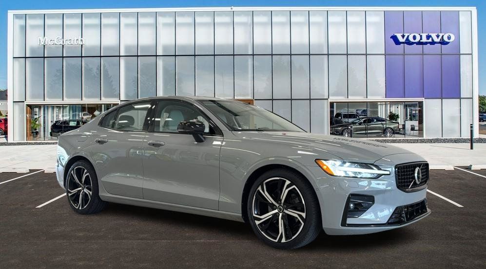 Used 2024 Volvo S60 B5 Plus w/ Climate Package AWD/4WD image 1
