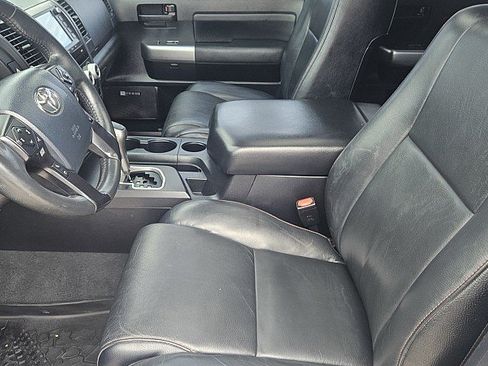 Used 2020 Toyota Sequoia TRD Pro AWD/4WD image 10