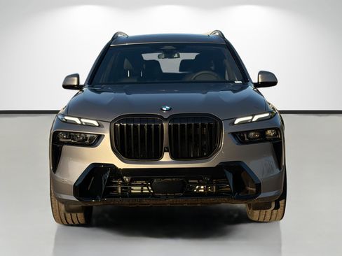 New 2026 BMW X7 xDrive40i w/ M Sport Package image 8