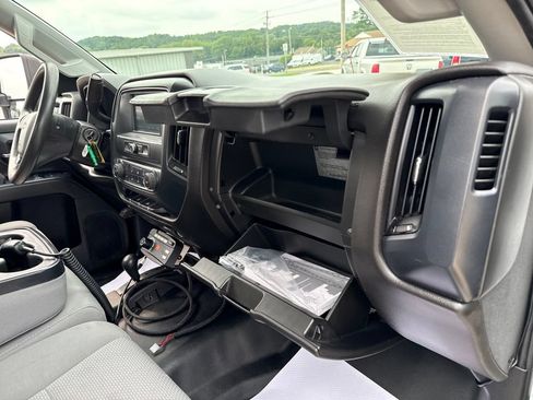 Used 2019 Chevrolet Silverado 2500 W/T w/ WT Convenience Package AWD/4WD image 42