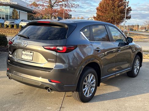 New 2025 MAZDA CX-5 AWD 2.5 S w/ Select Package image 3