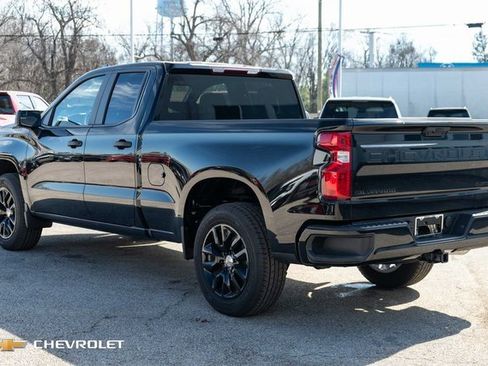 New 2026 Chevrolet Silverado 1500 Custom w/ LPO, Dark Essentials Package image 9