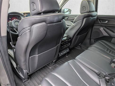 Used 2022 Acura MDX SH-AWD w/ Advance Package image 27