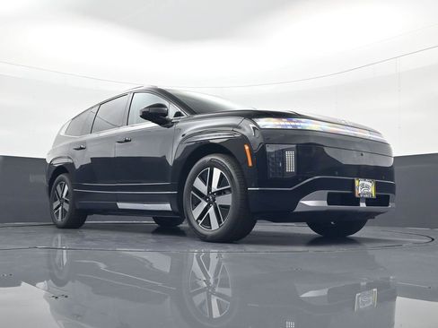 New 2026 Hyundai Ioniq 9 SEL image 24