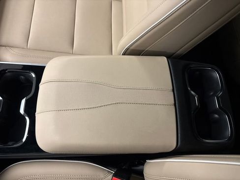 Used 2026 Buick Enclave Preferred w/ Power Package image 69