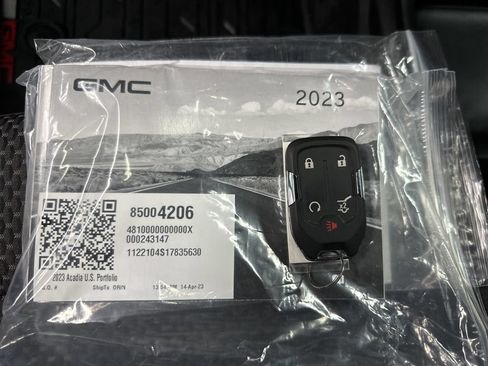 Used 2023 GMC Acadia AT4 w/ Trailering Package AWD/4WD image 46