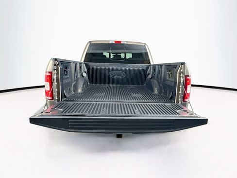Used 2018 Ford F150 XLT w/ Equipment Group 302A Luxury RWD image 24