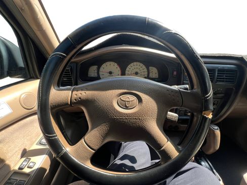 Used 2004 Toyota Tacoma 4x4 Xtracab V6 image 14