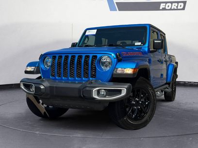 Used 2023 Jeep Gladiator Sport