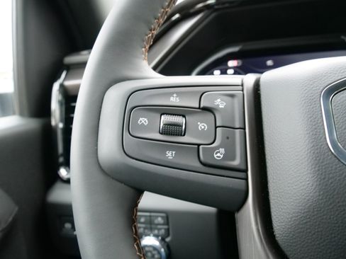 New 2026 GMC Sierra 2500 AT4 w/ AT4 Premium Plus Package image 23