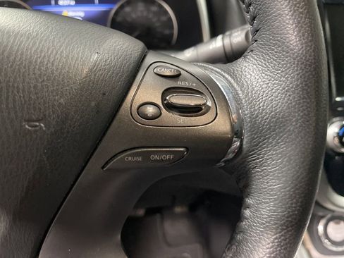 Used 2024 Nissan Murano SV image 26