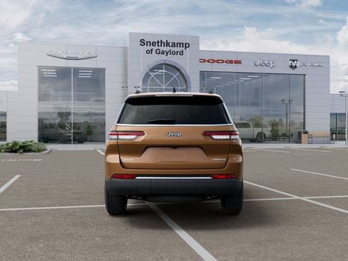 New 2026 Jeep Grand Cherokee L Limited w/ Trailer Tow Package AWD/4WD image 8