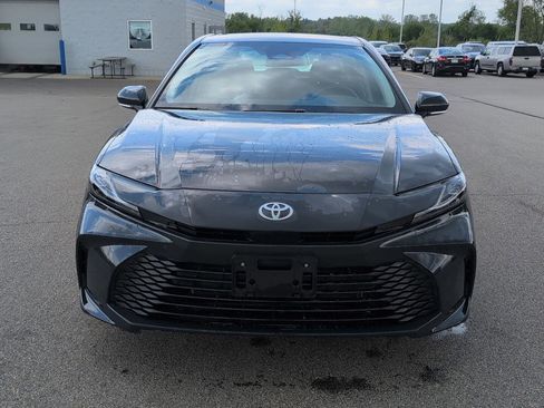 Used 2026 Toyota Camry LE FWD image 11
