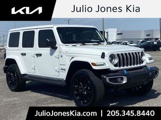 Used 2024 Jeep Wrangler Unlimited Sahara video 1